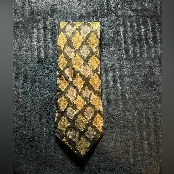 Mulberry Other - Imported Italian Silk tie
